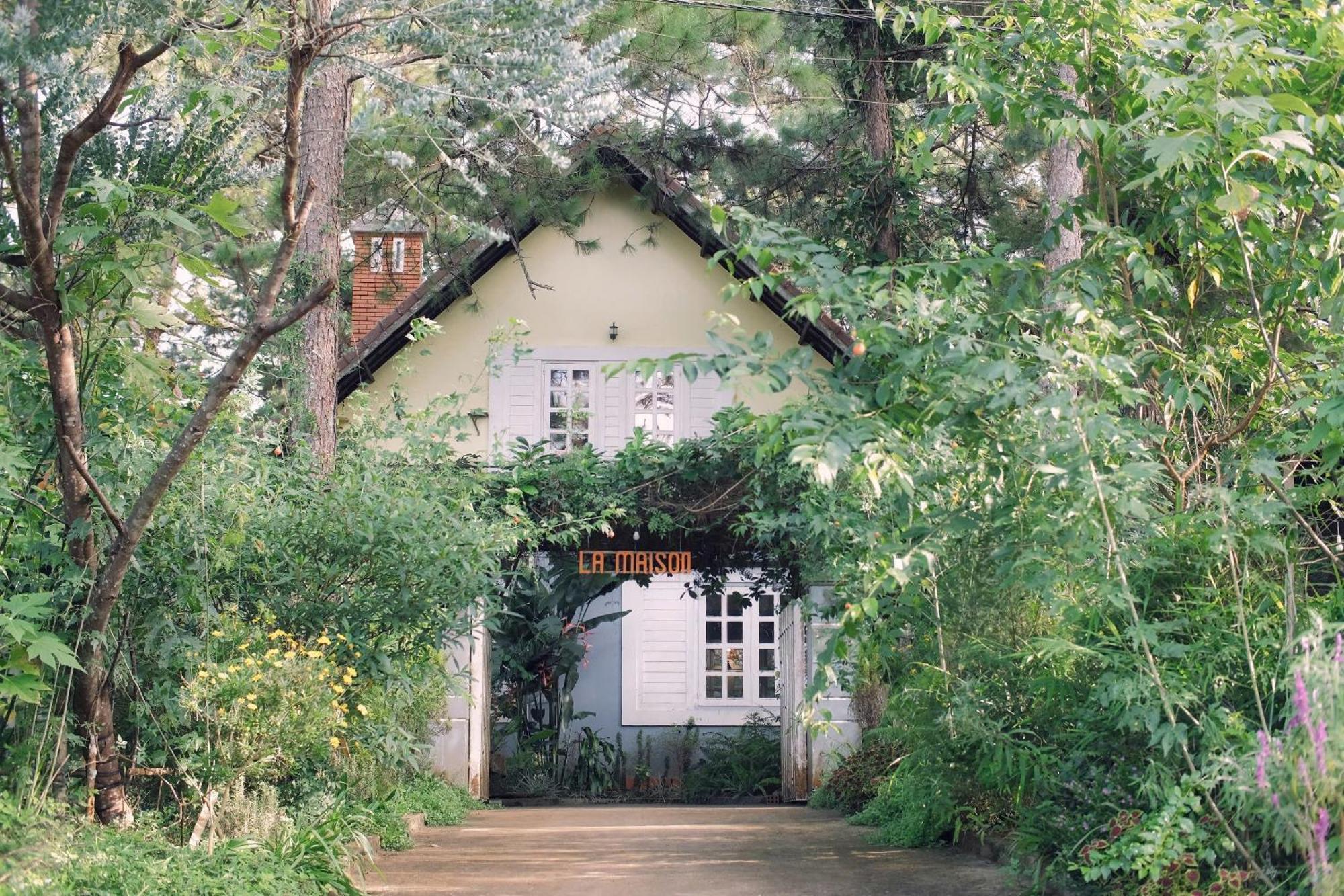 La Maison Homestay Mang Den Kon Tum Luaran gambar